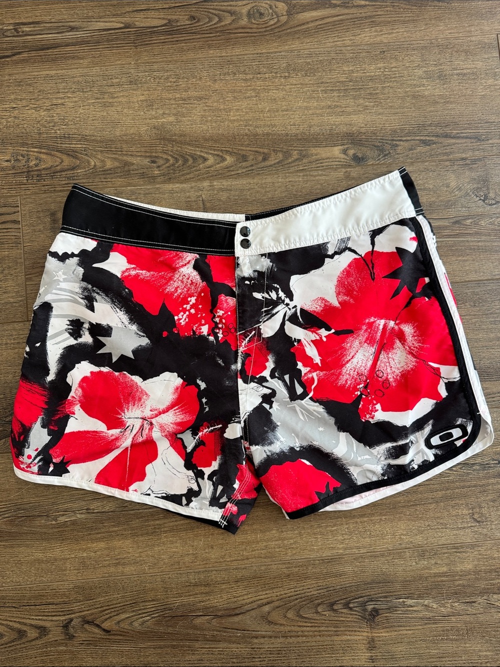 Oakley Board Shorts Size 38